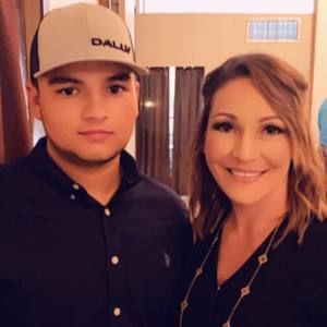 Meet your Posher, Kimberly